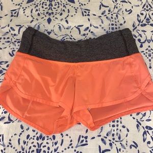size 2 lululemon coral speed up short 2.5 inseem